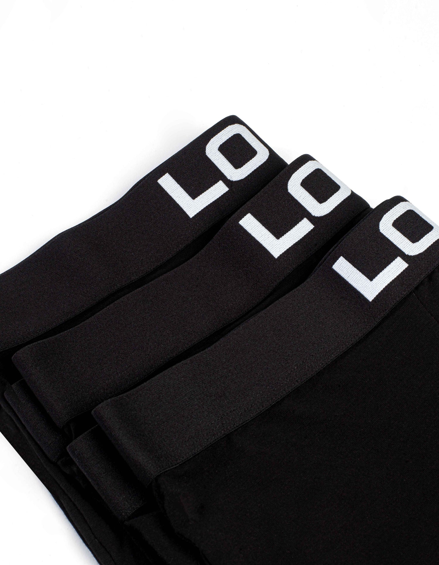 LOBOWEAR – Hochwertige Herrenunterwäsche & Essentials für Männer